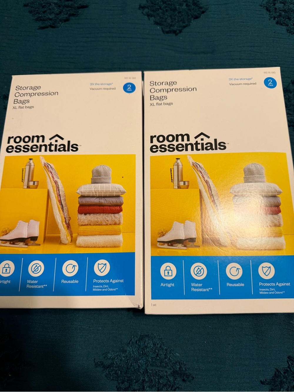Room Essentials White & Yellow Storage Compression Bags - 2 Pack